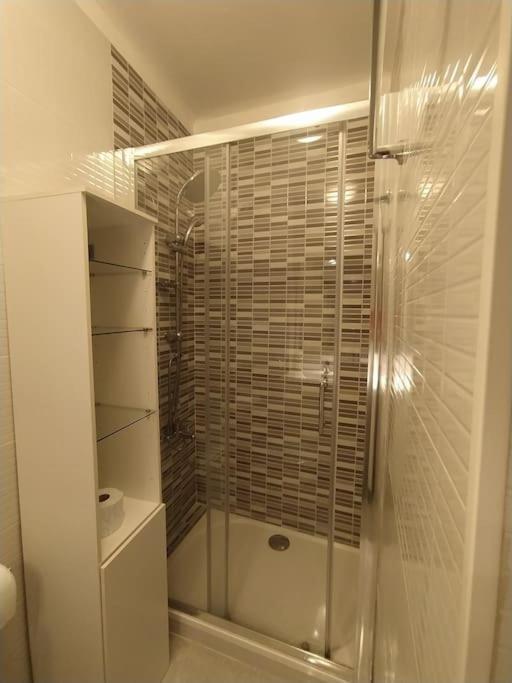 New In Town Principe Real Apartment Lisbon